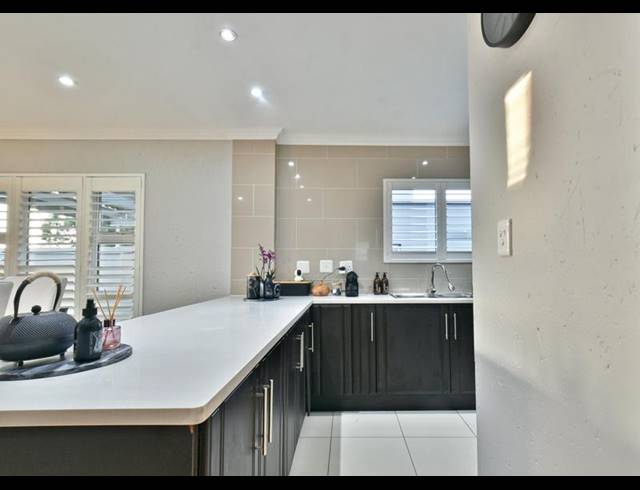 3 BEDROOM HOUSE FOR SALE IN EYE OF AFRICA